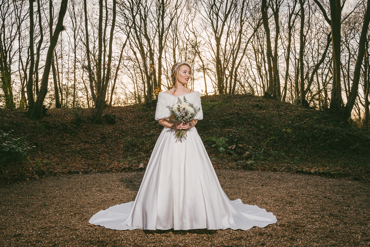 Swallows Oast Ticehurst Bridal Photo Shoot | Oakhouse Photography