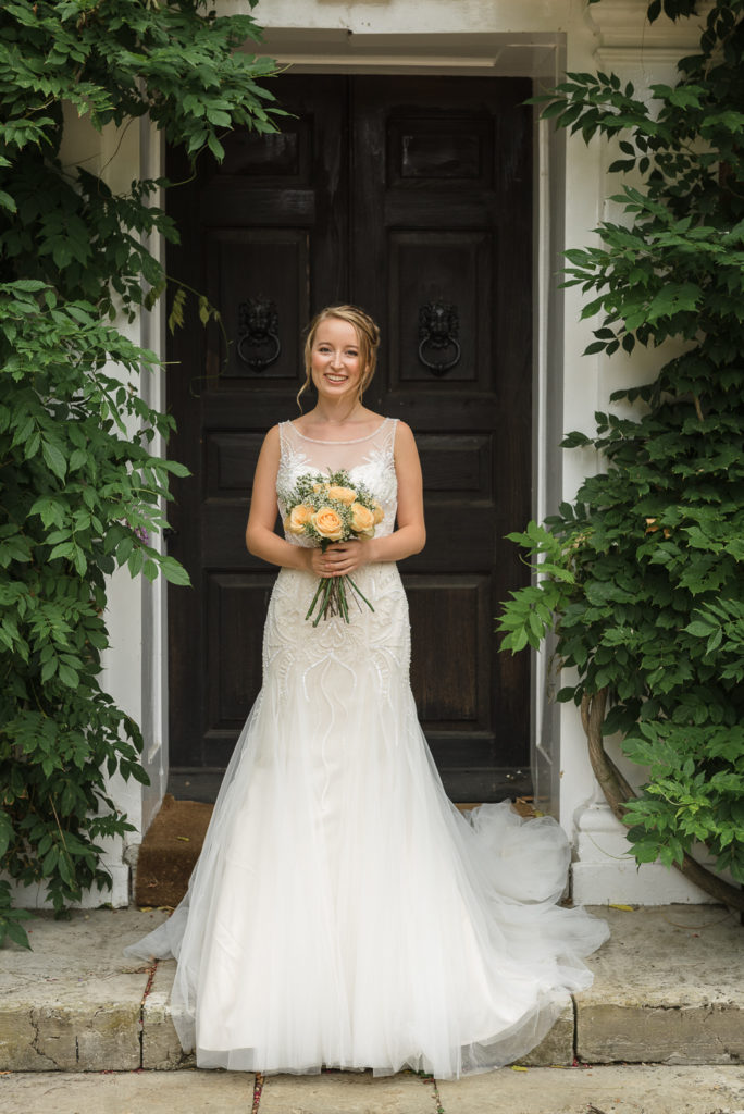Bride posing outside Sprivers Mansion Elopement Photo Shoot | Kent Wedding Photographer | Oakhouse Photography